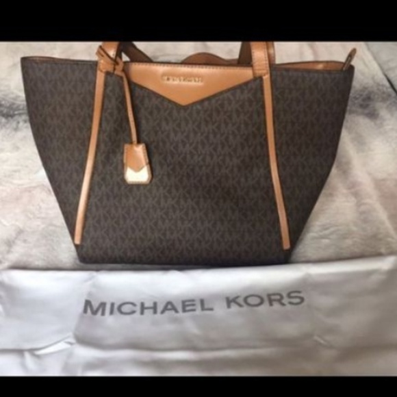 Mk Authentic - Picture 1 of 2